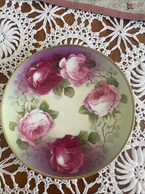 O&EG Royal Austria Plate Hand Painted Pink Red Roses Signed Gold Rim 8 7/8”
